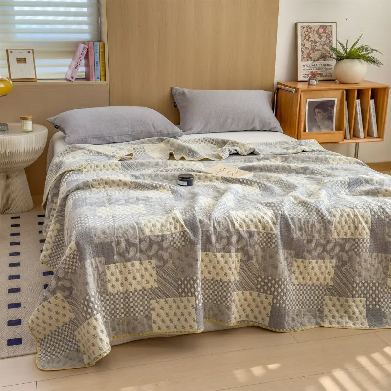 100% Cotton Throw Blanket — Breathable Bed Cover