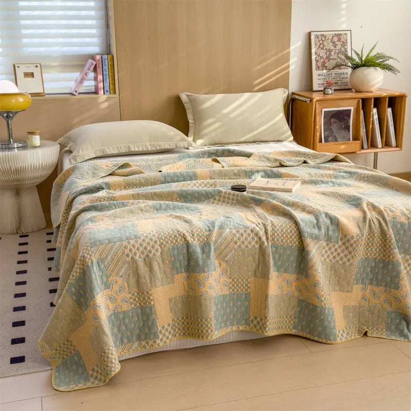 100% Cotton Throw Blanket — Breathable Bed Cover